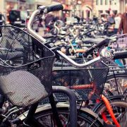 anar a treballar en bicicleta