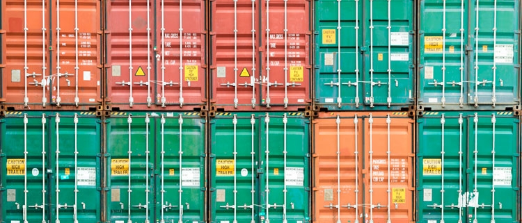 Contenidor-marítim-habitatge-ecològic