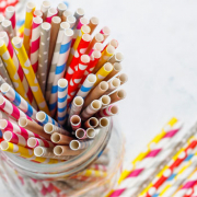 cañas-de-plástico