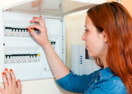 Ahorrar-factura-de-la-luz